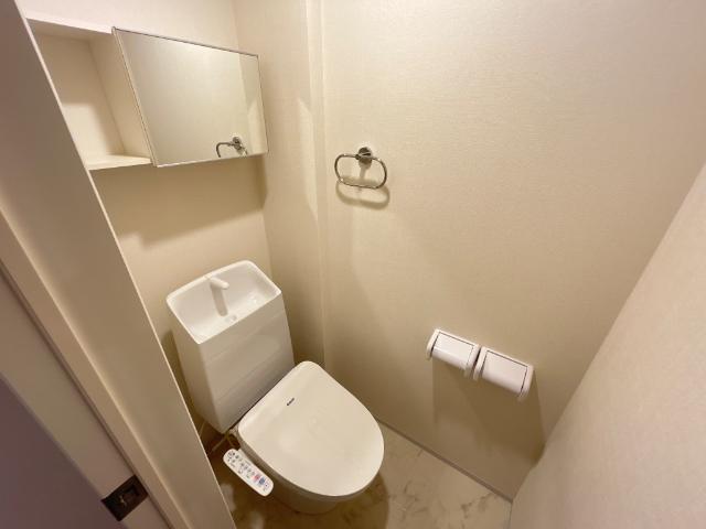 トイレ　シャワー付トイレ