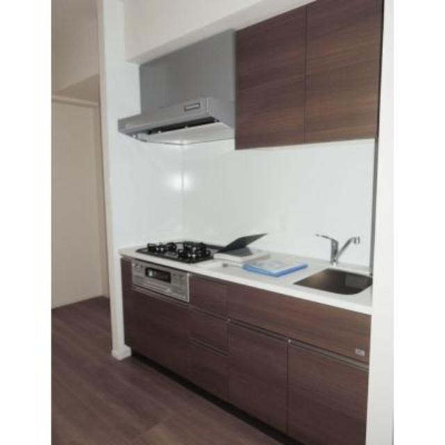 キッチン　※写真は同タイプ住戸です。