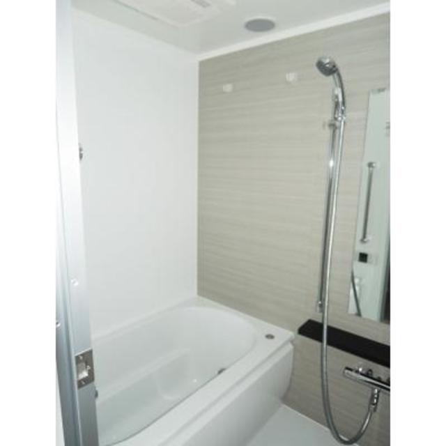 バス・シャワールーム　※写真は同タイプ住戸です。