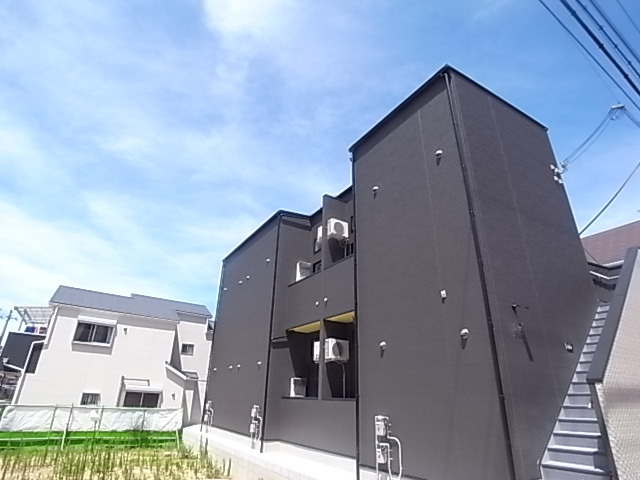 建物外観　カッコイイ外観です。