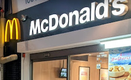 飲食店　マクドナルド 戎橋南店（飲食店）まで1150m