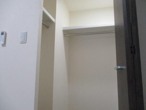 収納　クローゼット