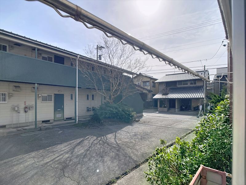 バルコニー　室外物干し