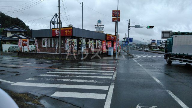 飲食店　すき家 笠間店（飲食店）まで637m