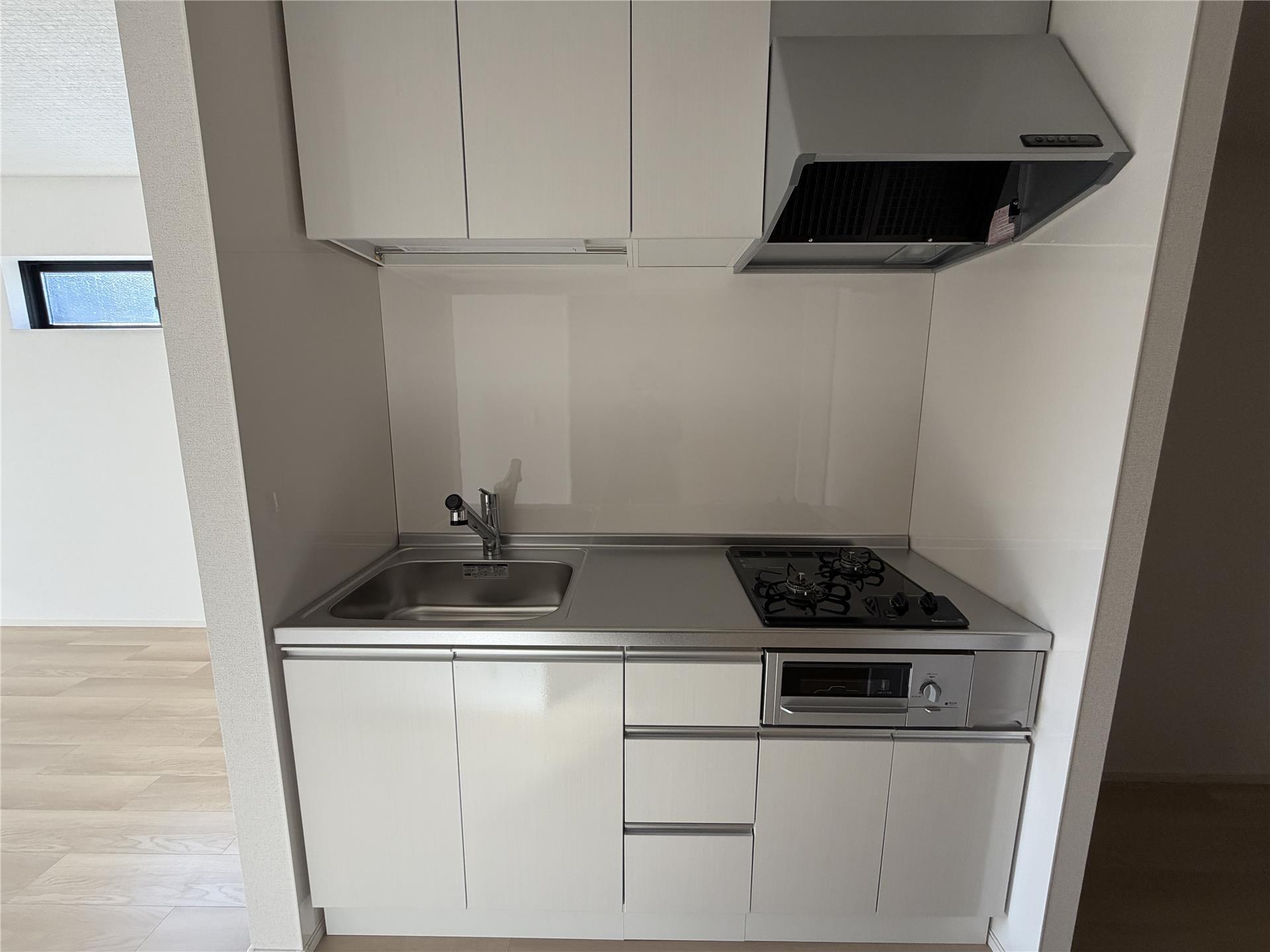 キッチン　※写真は反転タイプです。