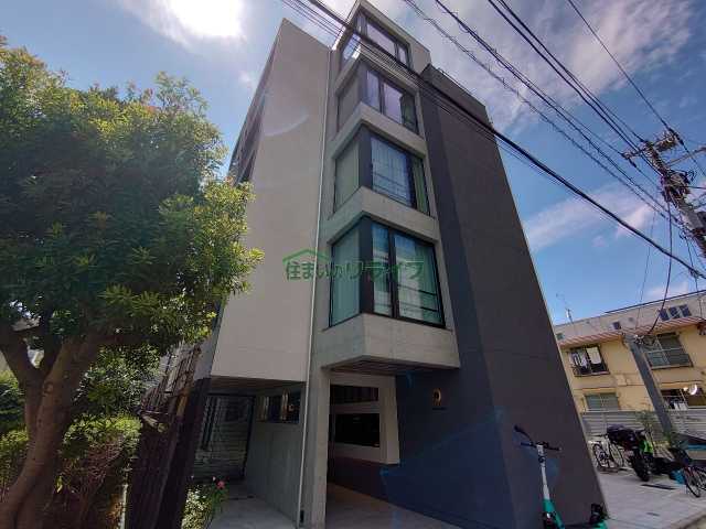 建物外観　リライフ下北沢店
