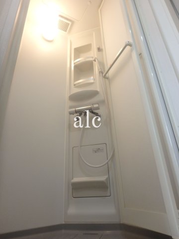 バス・シャワールーム　築浅☆初期安☆敷金礼金ゼロ☆家具家電付き☆