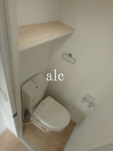 トイレ　築浅☆初期安☆敷金礼金ゼロ☆家具家電付き☆