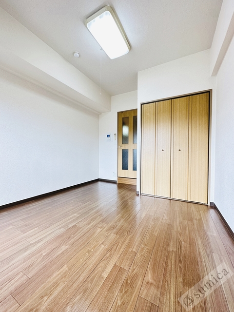 居室・リビング　梁の少ない設計で表記面積よりも広く見えますよ＾＾