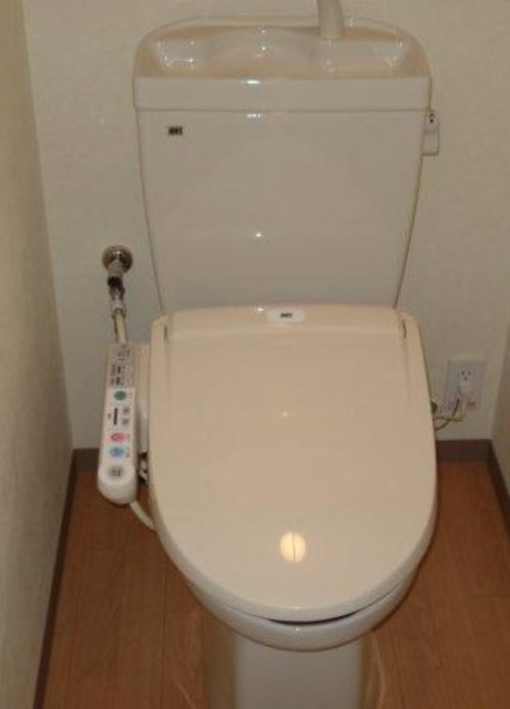 トイレ　トイレ