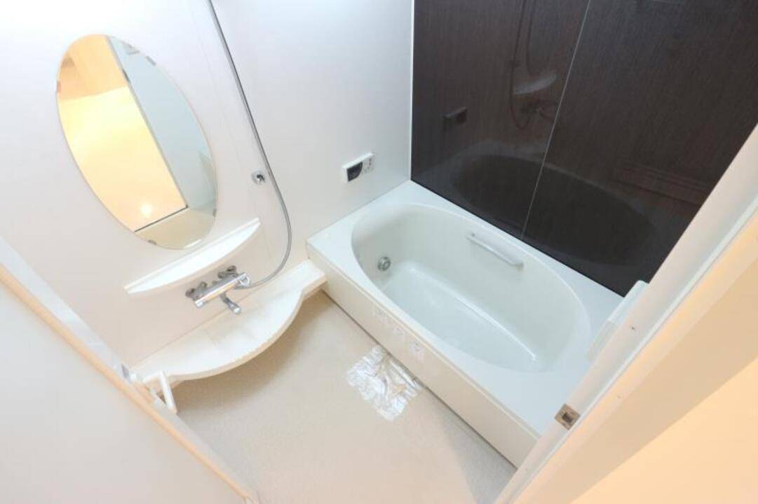 バス・シャワールーム　浴室
