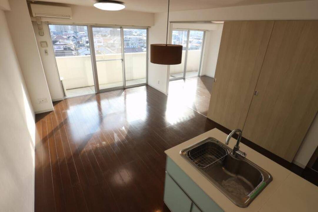 居室・リビング　リビング