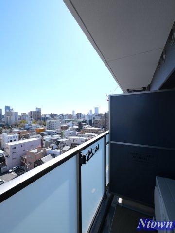 バルコニー　広々としたバルコニーです