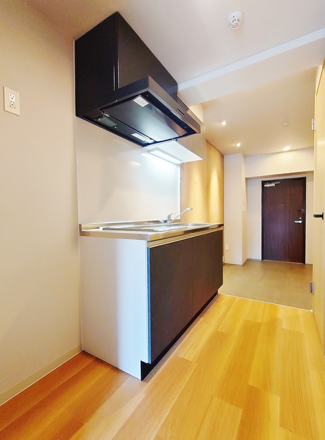 玄関　ローカ～玄関・ＴＶモニターホン付オートロック採用