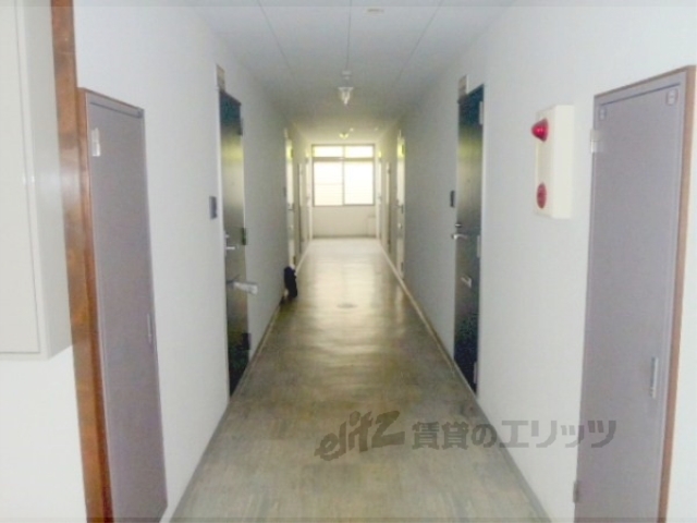 ロビー　ロビー