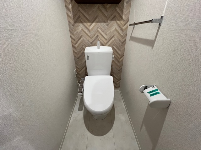 トイレ　同施工新築参考画像