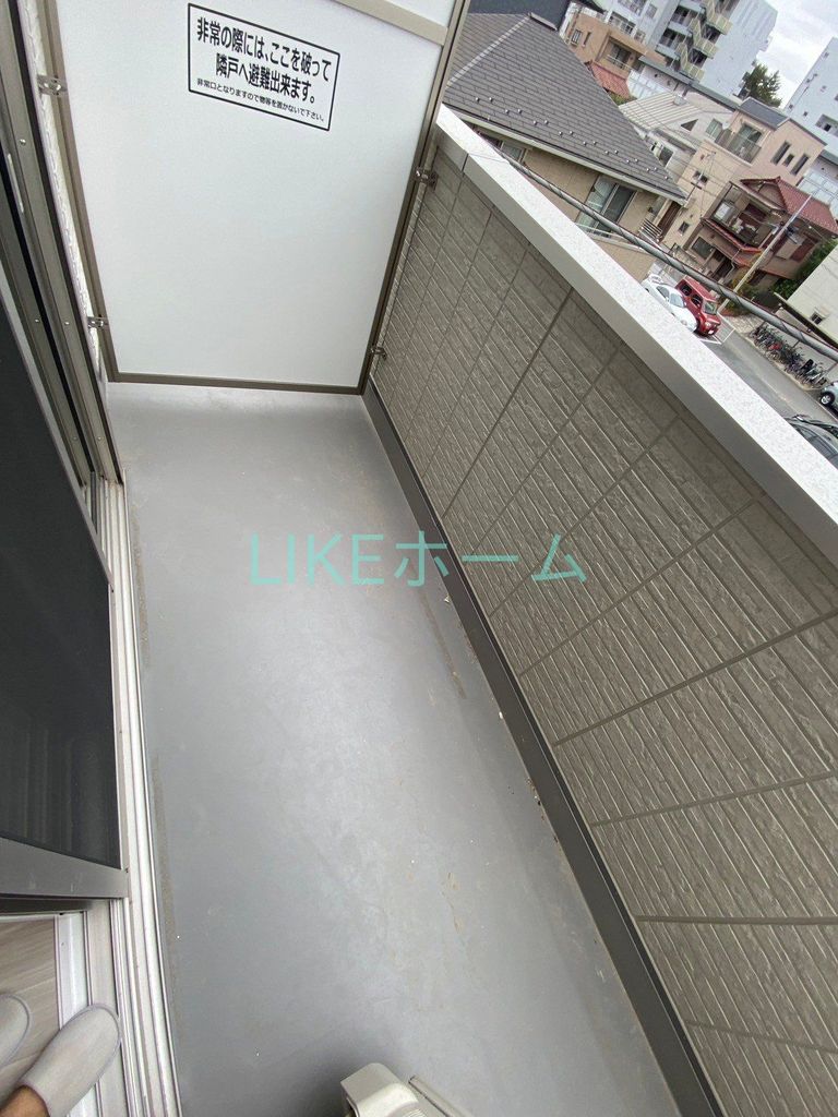 バルコニー　バルコニー