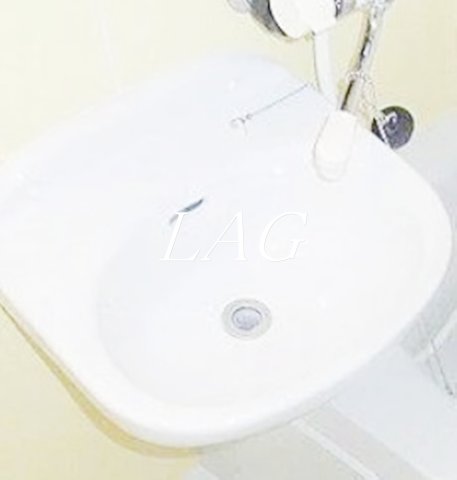 洗面設備　洗面台です。