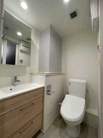 トイレ　シンプルで使いやすいトイレです