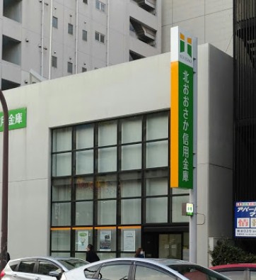 銀行　江坂支店（銀行）まで481m