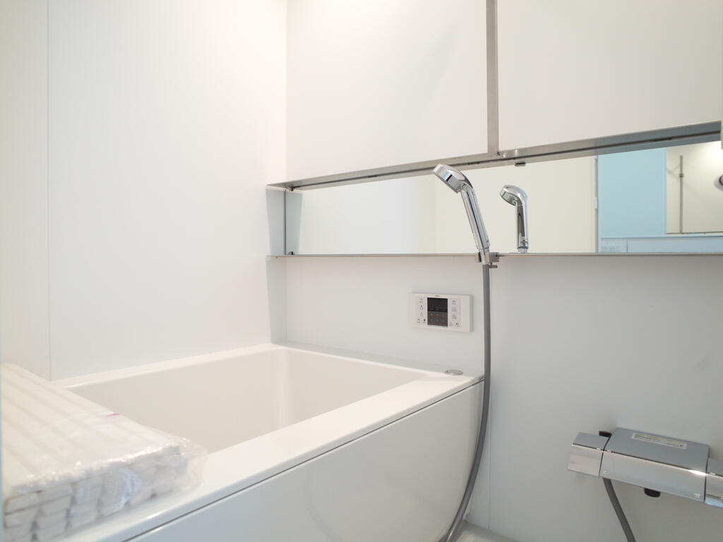 バス・シャワールーム　追焚、浴室乾燥もついています！