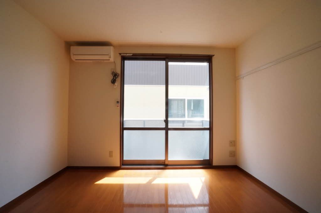 居室・リビング　洋室