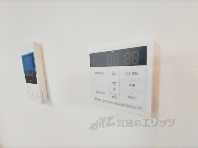 その他設備　給湯器リモコン