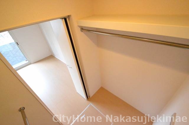 収納　ウォークインクローゼット