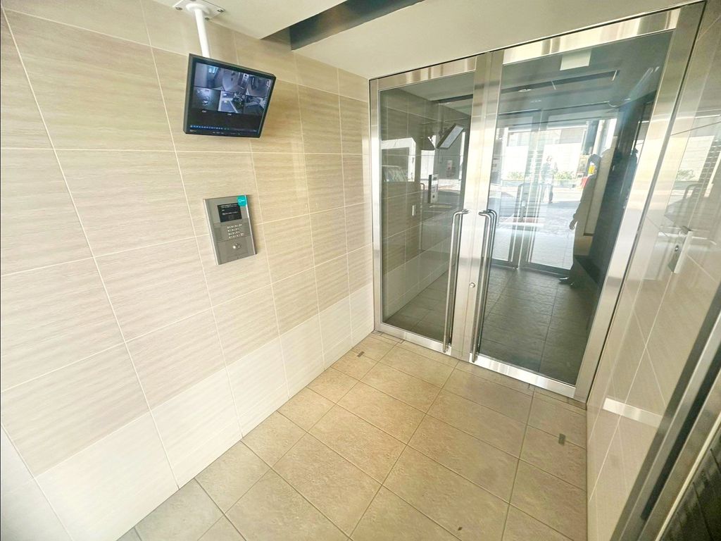 ロビー　エントランス