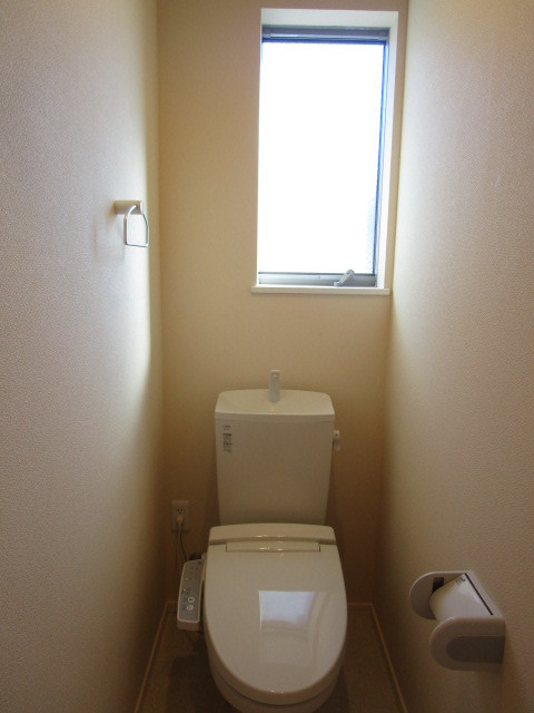 トイレ　★温水洗浄便座★別部屋参考写真