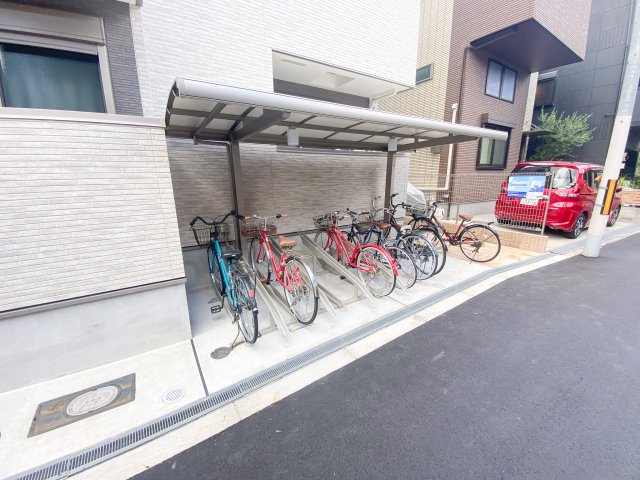 その他共有部分　自転車はこちらに置けます