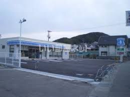 コンビニ　ローソン　金沢山科店（コンビニ）まで216m