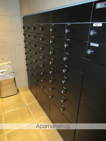 ロビー　ロビー