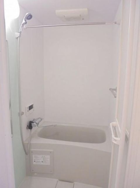 バス・シャワールーム　別部屋参考写真