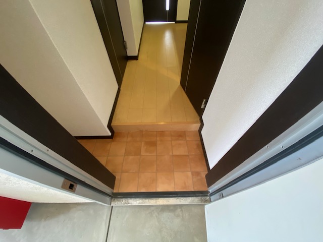 玄関　※同施工会社のイメージ写真※