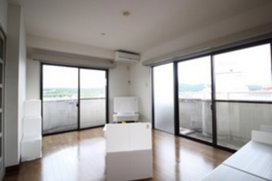 居室・リビング　同タイプの別部屋です