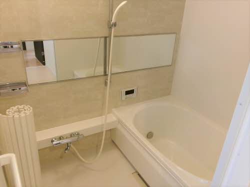 バス・シャワールーム　浴室