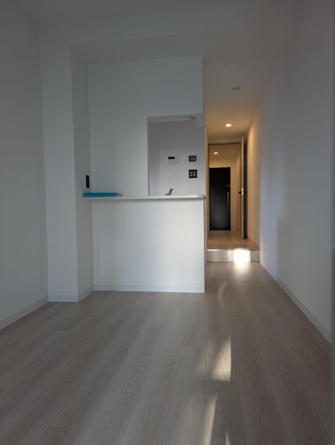 居室・リビング　別号室の写真です