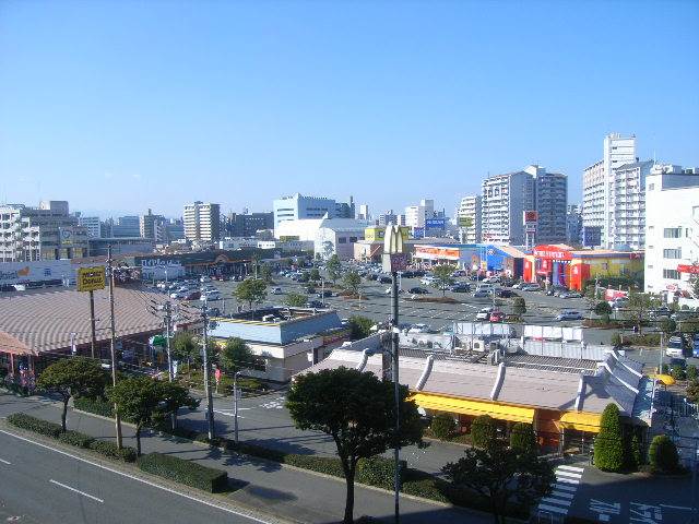 ショッピングセンター　パピヨンプラザ（ショッピングセンター）まで2248m