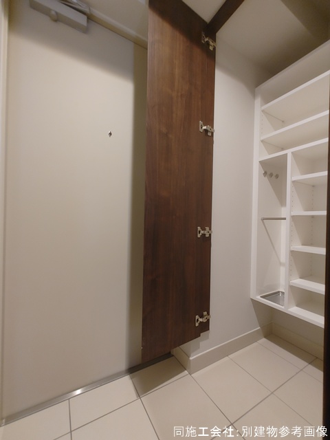 玄関　大容量のシューズボックス♪