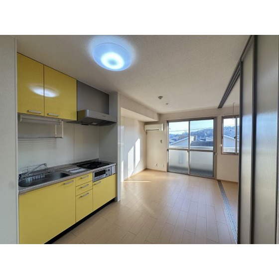 居室・リビング　※同仕様、別の部屋の写真です