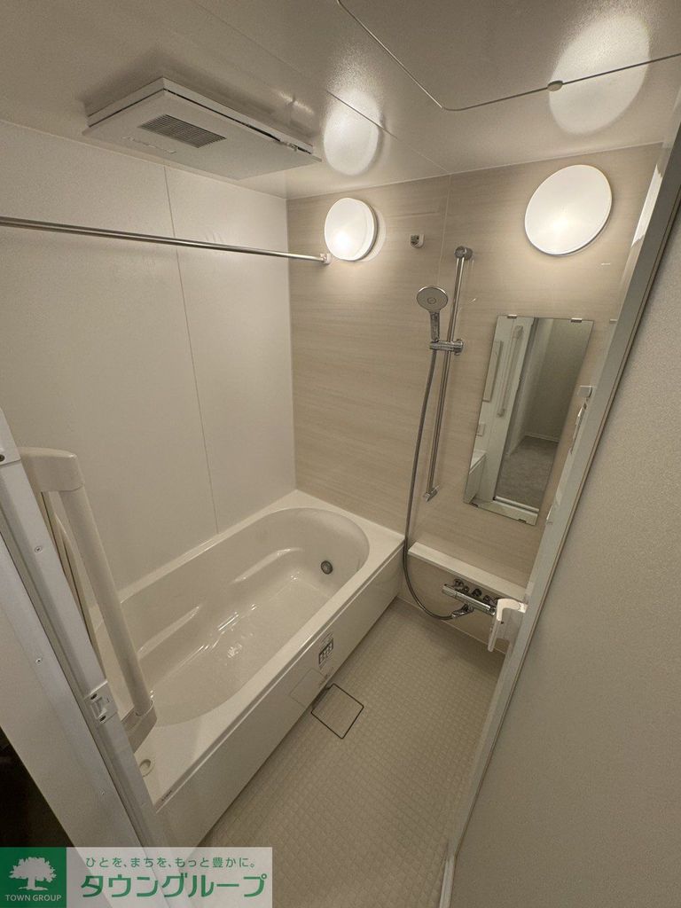 バス・シャワールーム　バス