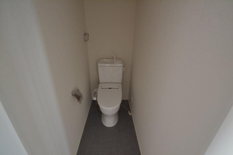 トイレ　ウォシュレット付きのトイレです！