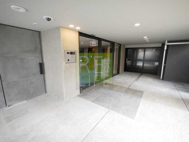 エントランス　リライフ浅草店