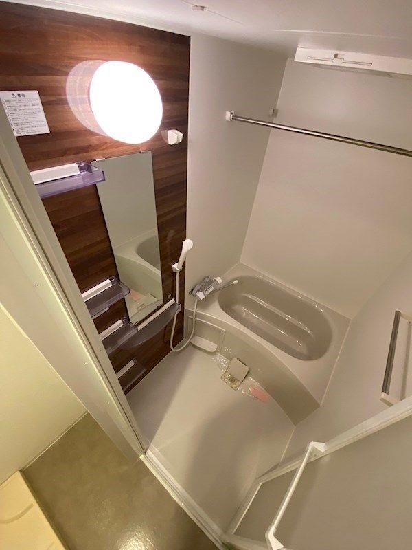 バス・シャワールーム