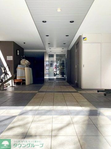 エントランス　エントランス