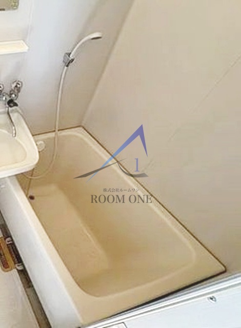 バス・シャワールーム　お風呂です。