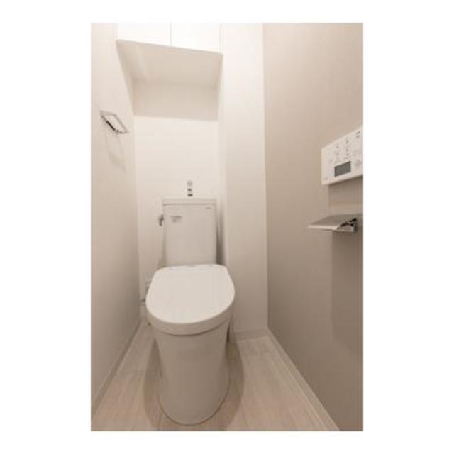 トイレ　※別部屋参考写真