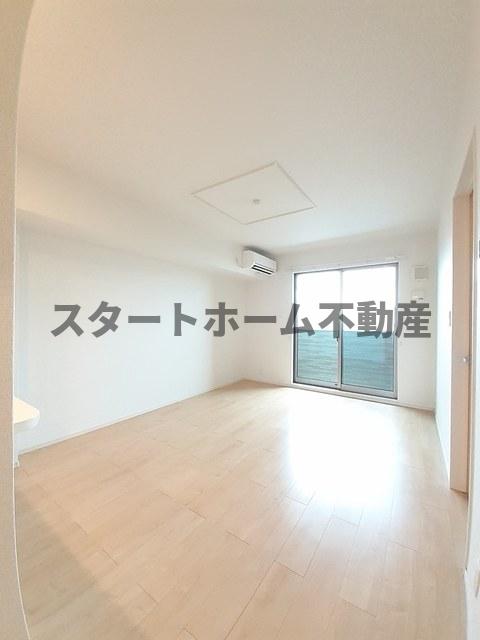 居室・リビング　使いやすい居間です