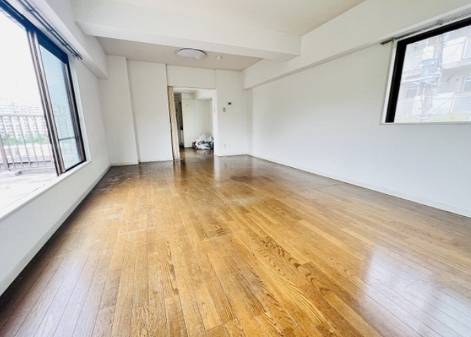 居室・リビング　リアライズ浅間台